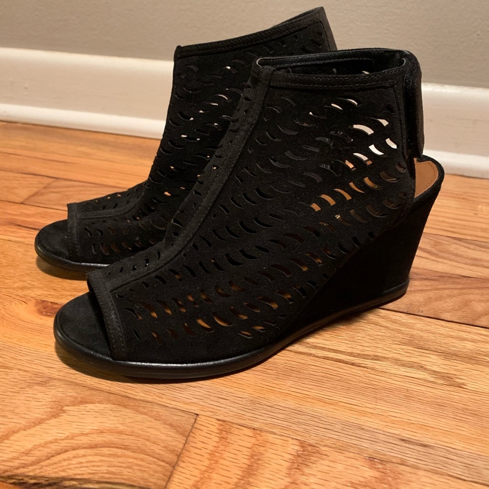 Via Spiga Leather Cutout Wedges - Picture 1 of 5